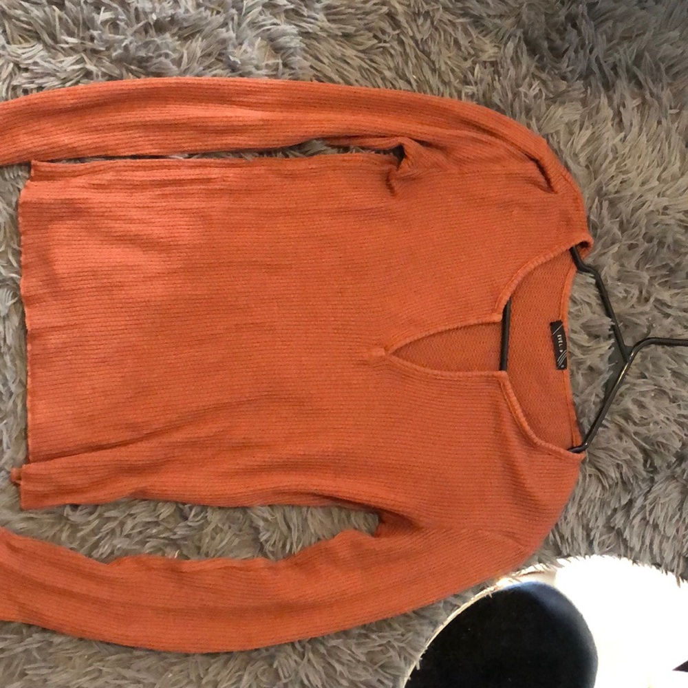 Long sleeve mauve color